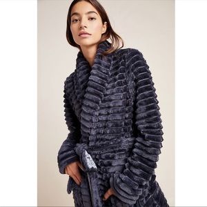 Anthropologie carbon colored Mariposa robe, xs/s brand new with tags